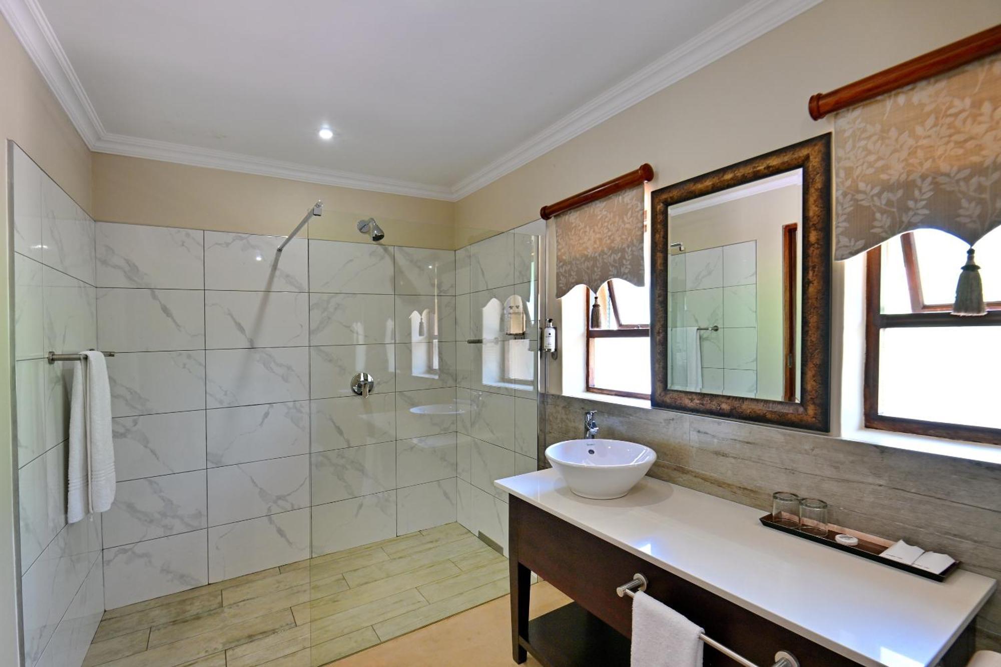 Black Eagle Hotel & Spa Roodepoort Exterior foto